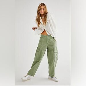 Free People Olive Green cargos size XS. Slouchy straight leg design